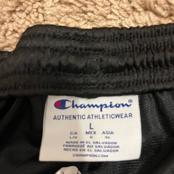 Champion men athletic shorts - Picture 2 of 2